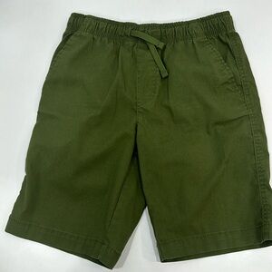 Wonder nation shorts for boys, new no tags attached. Color dark green.